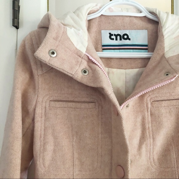 TNA Jacket - Picture 3 of 4